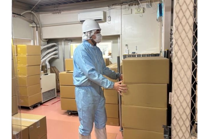 製品を医療の現場へ――
配送という立場から、社会を支える仕事です。