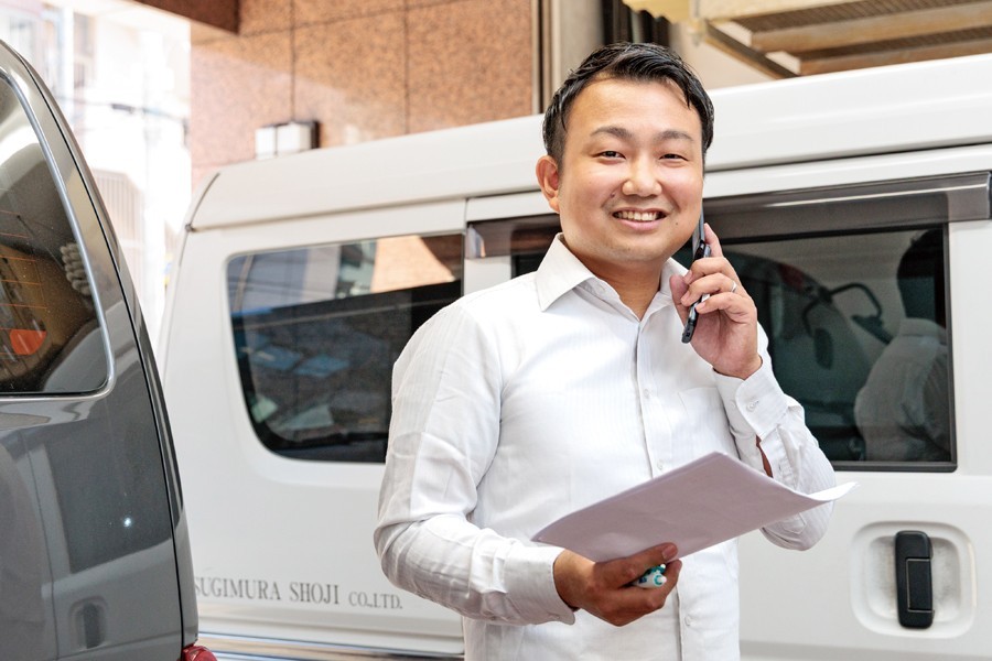 30代を中心に営業5名の先輩が活躍中!世界トップ級のシェアを誇るメーカーの関連企業とも取引があります