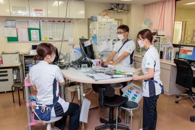 ≪充実した研修制度あり≫ブランクがある方や経験が浅い方も安心してスタートできる職場です!
