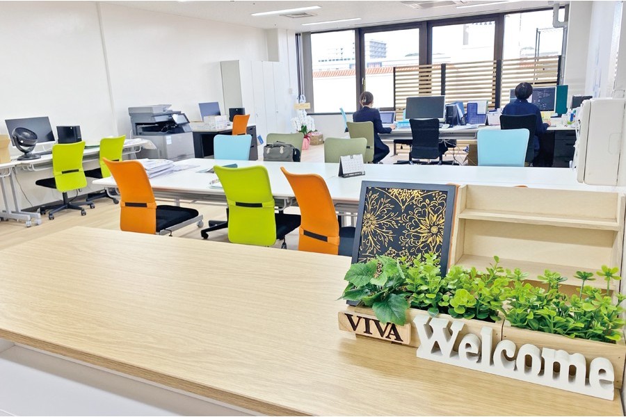 当社は地域情報誌「ビバニュータウン」を作っている会社
です!就労支援を行い、地域貢献を目指します!