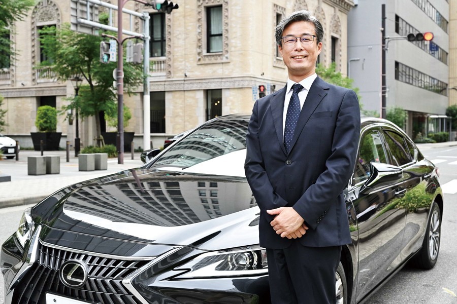 40代・50代のドライバーが多数活躍中！「動く役員室」として安全で快適な時間をお届けしましょう☆