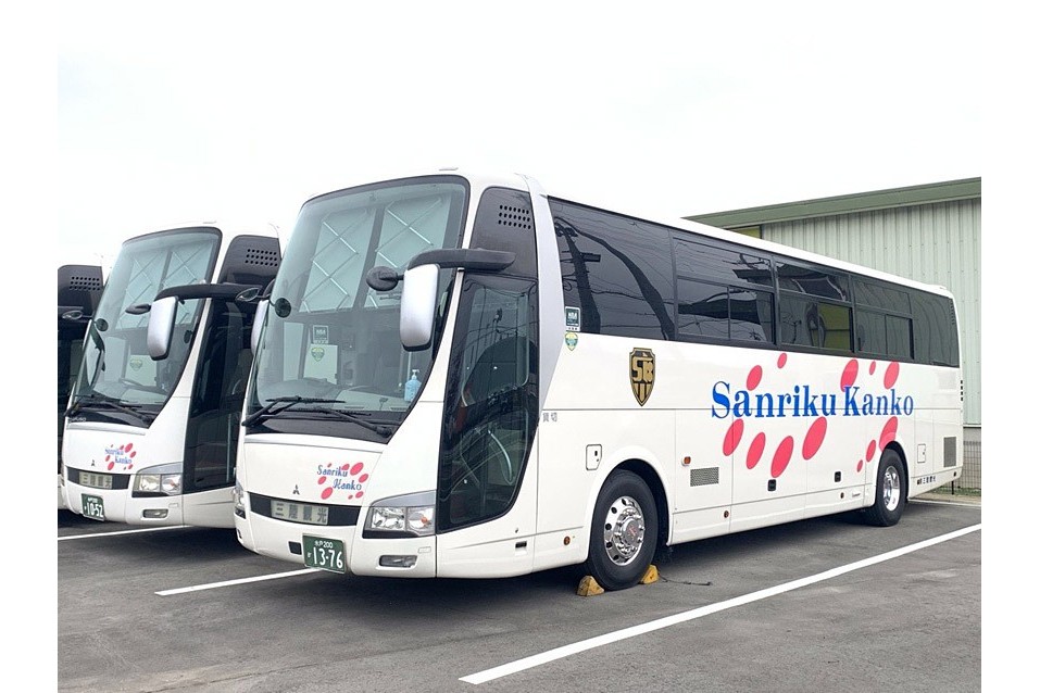 あなたのドライバー経験が活かせる職場です。
年齢は気にせすご応募ください！