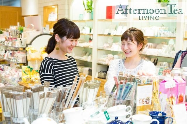 おしゃれな生活雑貨店での接客・販売STAFF/好きを活かして輝く/正社員登用あり/社員割引あり生活雑貨の接客・販売STAFF