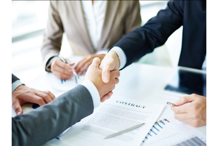 学歴・年齢・経験・資格とわず未経験者大歓迎！
関連資格や経験がある方は給与をしっかり考慮します。