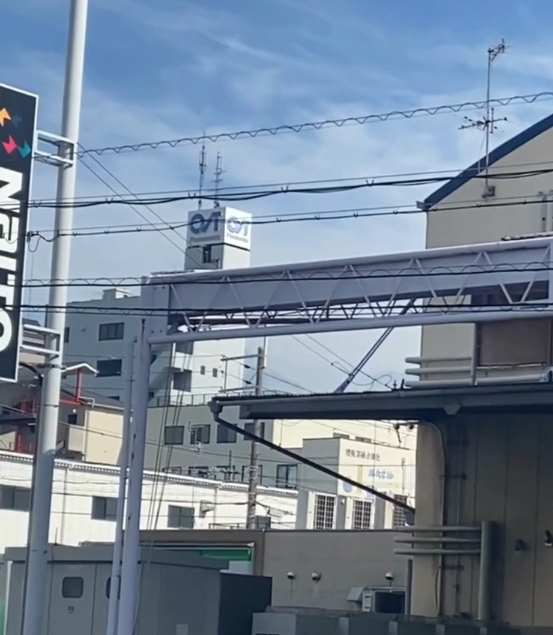 株式会社NaITO　西日本物流センター 動画 梱包