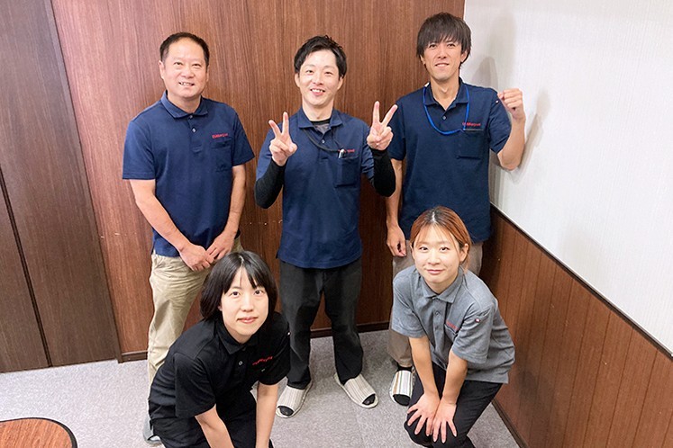福祉用具の知識はイチから丁寧にお教えします。
明るく楽しいメンバーでお待ちしています！