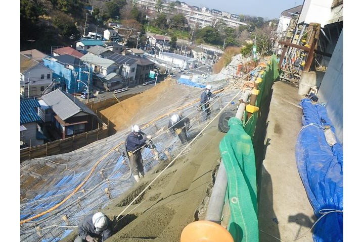 「この仕事の醍醐味は?」「どんなことをするの?」なんでも聞いてください。