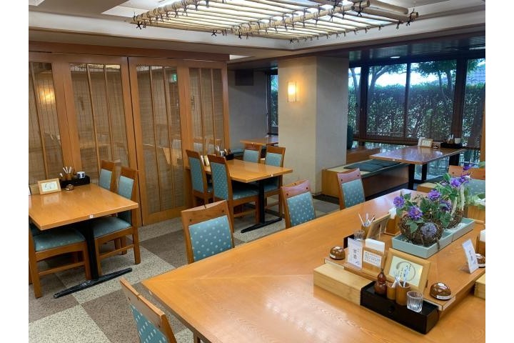 幅広い年代が活躍しています。
少しでも気になっていれば気負わずにご応募ください。