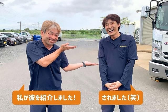 前職場の先輩から「一緒にやろう」と紹介されました！／入社8年のEさん（写真右）スタッフインタビュー