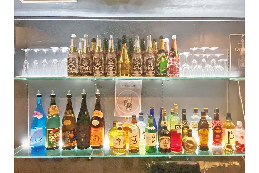 JR「甲子園口」駅より徒歩1分の好立地♪
通勤にも便利な環境で交通費も規定内支給します◎